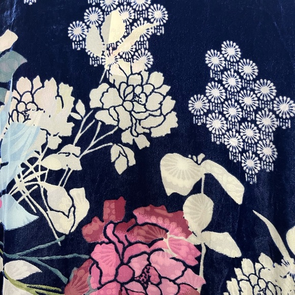 Johnny Was Velvet Burn-Out Blouse (M) - Picture 3 of 6